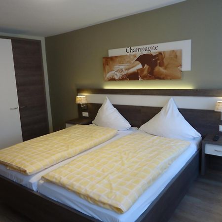 Gasthaus Huwer Verbandsgemeinde Verbandsgemeinde Bernkastel-Kues Kamer foto